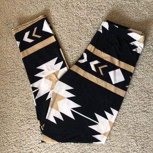 Aztec Printed Leggings
